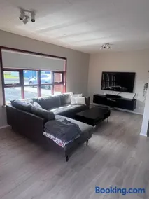 Cozy Home Near KEF Airport - Image 1