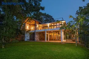 Arachchi Heritage - Image 3