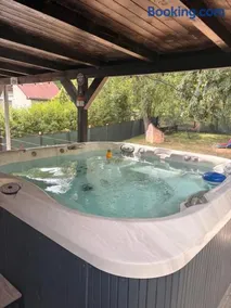 Florida Privát Vendégház - Image 1