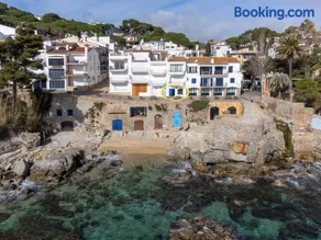 A pie de Playa, Casa de Pescadores en Calella - Image 1