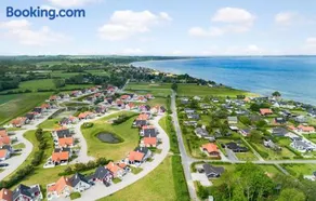 Stunning Home In Brenderup Fyn - Image 1