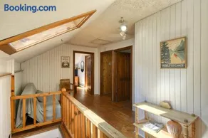 Les chalets du village - Image 1