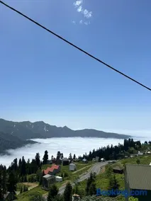 The Cottage in the Mountains - Image 2