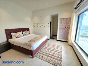 Valley Vista 3BHK Pool Villa - Image 5