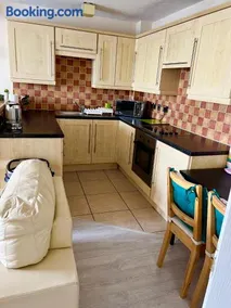 Campbell Apartment - Image 2