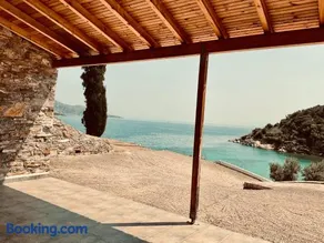 Serenity Villa - Image 3