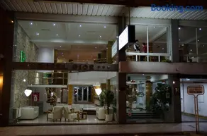 Hotel Dior - Image 1