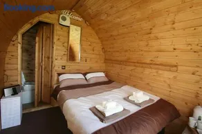 Suitehuts @ Silverstone - Image 2