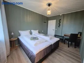 HM Borg Guesthouse - Image 2