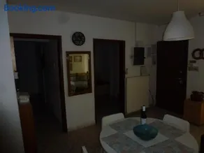 Kosta's House - Image 2