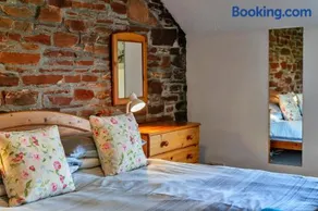 Finest Retreats - Old Nog Cottage, Stowford - Image 3