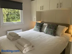 Cherry Tree Glamping - Image 2