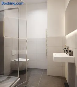 Altstadtidyll Neuruppin stilvolle Ferienwohnung im Herzen der Stadt - Image 3