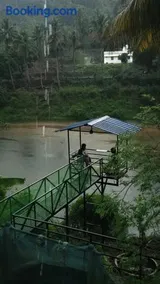 Adan Paradise Riverview Homestay - Image 2