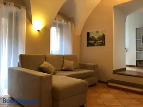 37 Iseo Lake A&A - Image 2