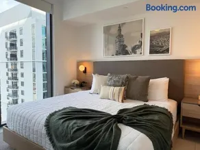 37th Floor - 1bdrm Unt amazing View at Downtown Miami - Image 3