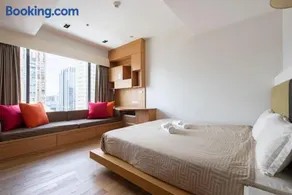 M Estate Luxury 3BR Residence Heart of Bangkok - Image 3