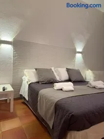 La Mimosa - Image 1