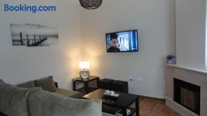Disfruta De Nuestra Casa En Un Entorno Natural - Image 1