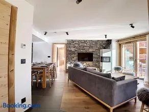 Chalet 2000 - Appartement neuf · Proche des pistes · Jacuzzi · Balcon MAE-0804 - Image 2