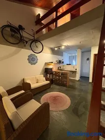 Loft charmoso bem no centro - Image 4