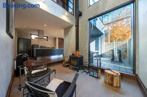 RIVER VIEW HOUSE-Sauna- - Image 1