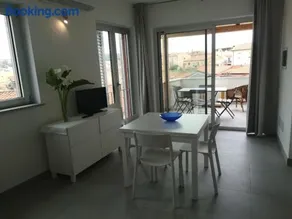 Palau Maisonettes - Image 3