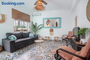 Casa Gecko - Image 1