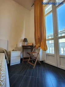 Tania House, Metro Italia 61 - Image 4