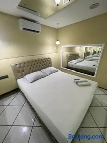 Eros Motel - Image 3