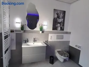Klimatisiertes Wohnen in der Alten Apotheke Oberkirchen - Image 2