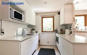 Holiday Home Munkegårdsskoven Nexø Ix - Image 3