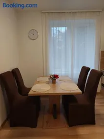 Sandra - Image 2