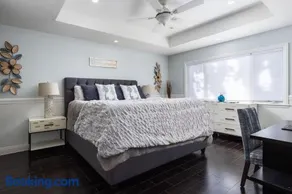 Poolside Primary Suite at Oasis Patio Pool House - Image 3