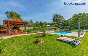 Lovely Home In Marcana - Image 2