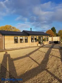 The Lodge - Image 4