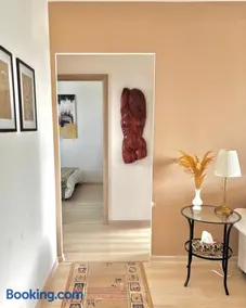 Samaria Central Apartment - Image 3