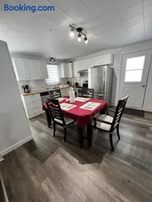 Homefeel Stylish Modern House - Image 3