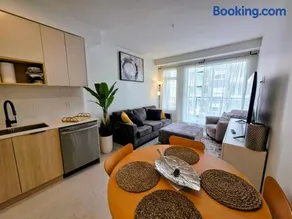 2 bedroom heart of Central Surrey - Image 1
