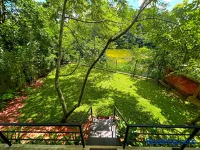 Cottage by the Lake - Image 2