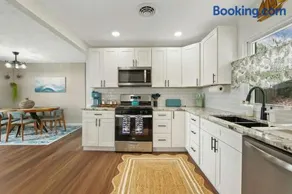Lakefront - Grill - Bunk Beds - Sleeps 6 - Image 3