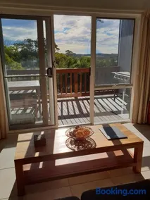 The Lakes Beachfront Holiday Park - Image 5
