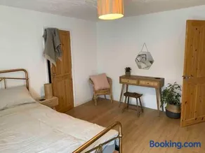 Penhriw 2 Double Bed Apartment Nebo Dogs Welcome - Image 4