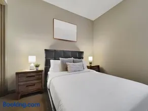 Mead Chandler - Image 3