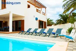 Luxury Anabel Villa - Image 3