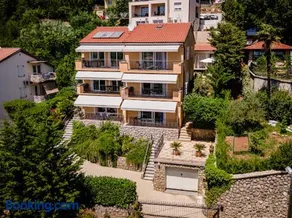 Apartments Villa Slavica - Image 1