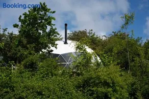 Waters Edge Spa - Image 4