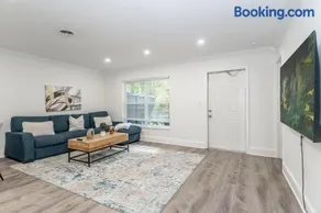 New Apt 2 Bed 2 Bath with Amazing PATIO - Image 3
