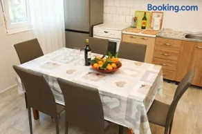 Holiday Home Bura - Image 3