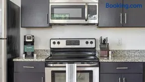 Landing - Modern Apartment with Amazing Amenities (ID5947X05) - Image 3